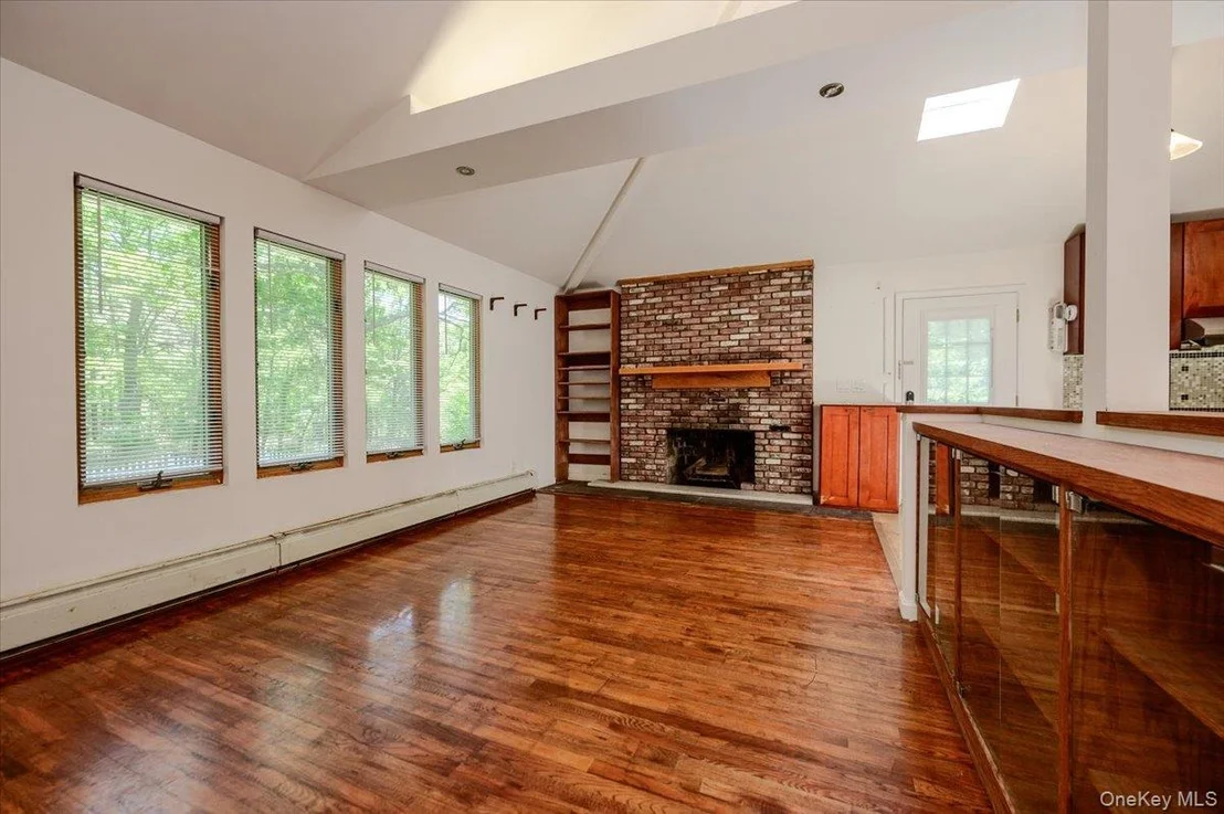 Photo of 53 Ehrhardt Way