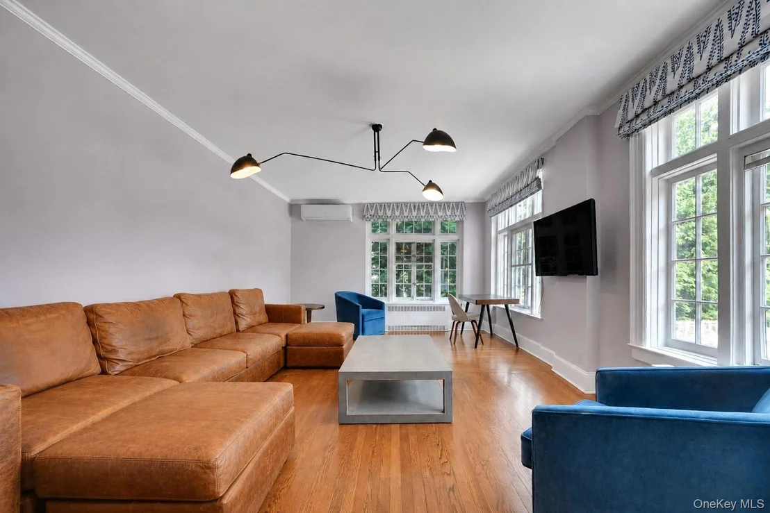 Photo of 514 Esplanade