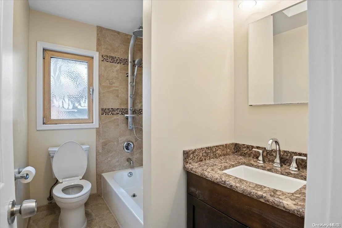 Photo of 40 Harold Avenue