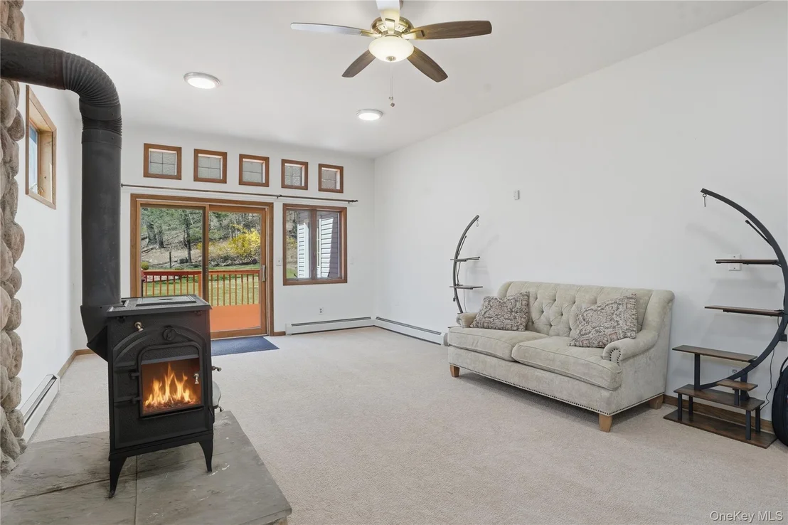 Photo of 9 Rustic Hills Road