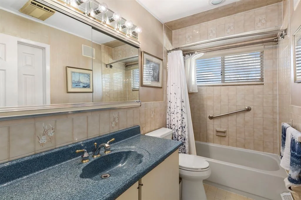 Photo of 1017 Donna Court