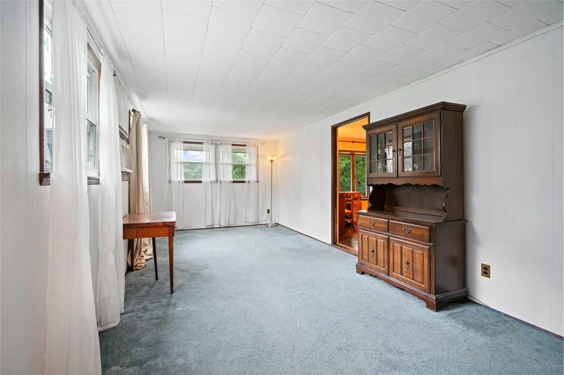 Photo of 18 Robin Drive