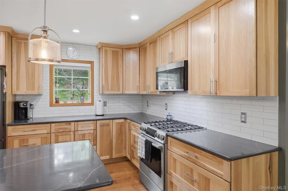 Photo of 128 Sawmill Road