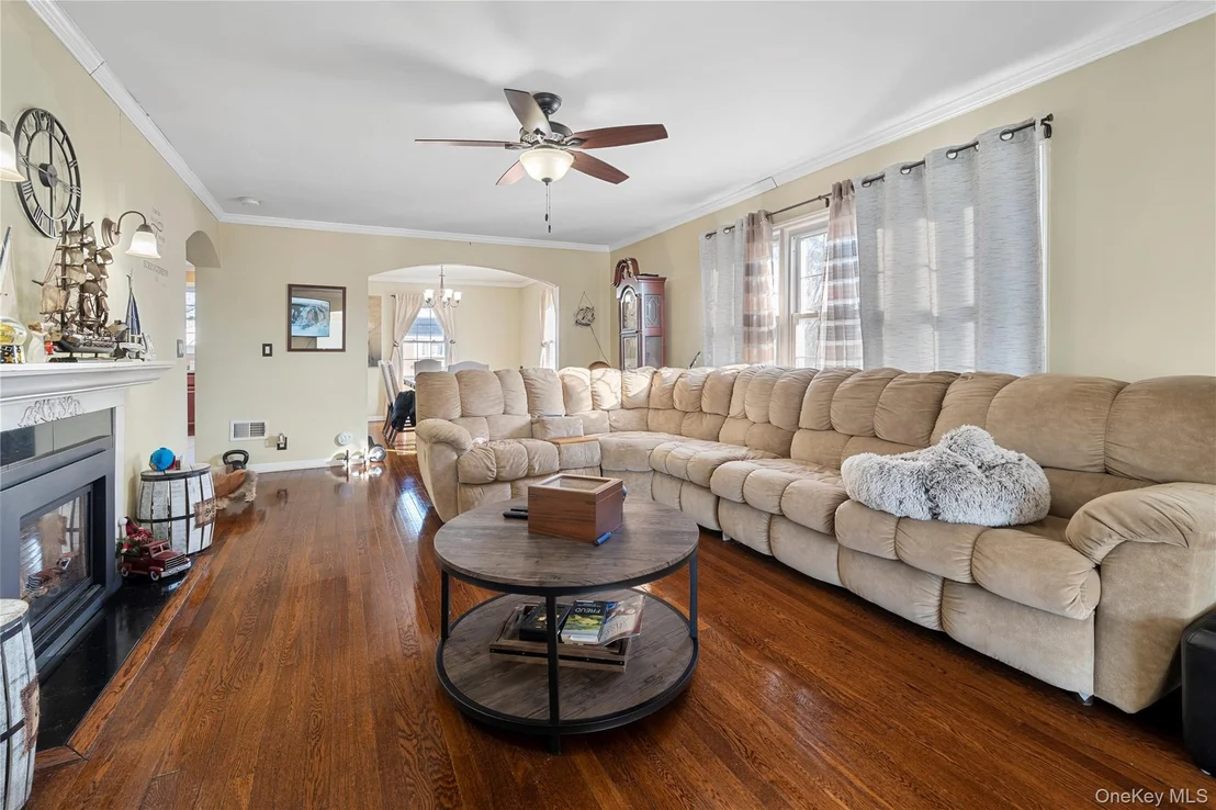 Photo of 3414 Colony Drive