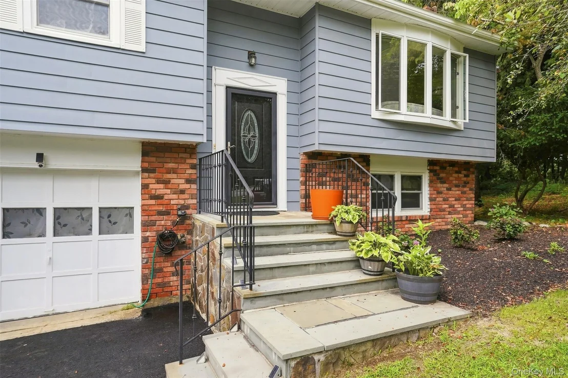 Photo of 16 Cromwell Drive