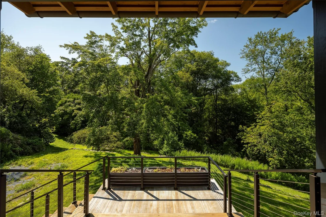 Photo of 21 Private Way