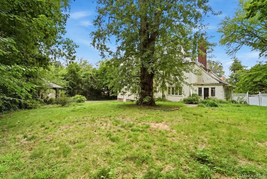 Photo of 149 Esplanade