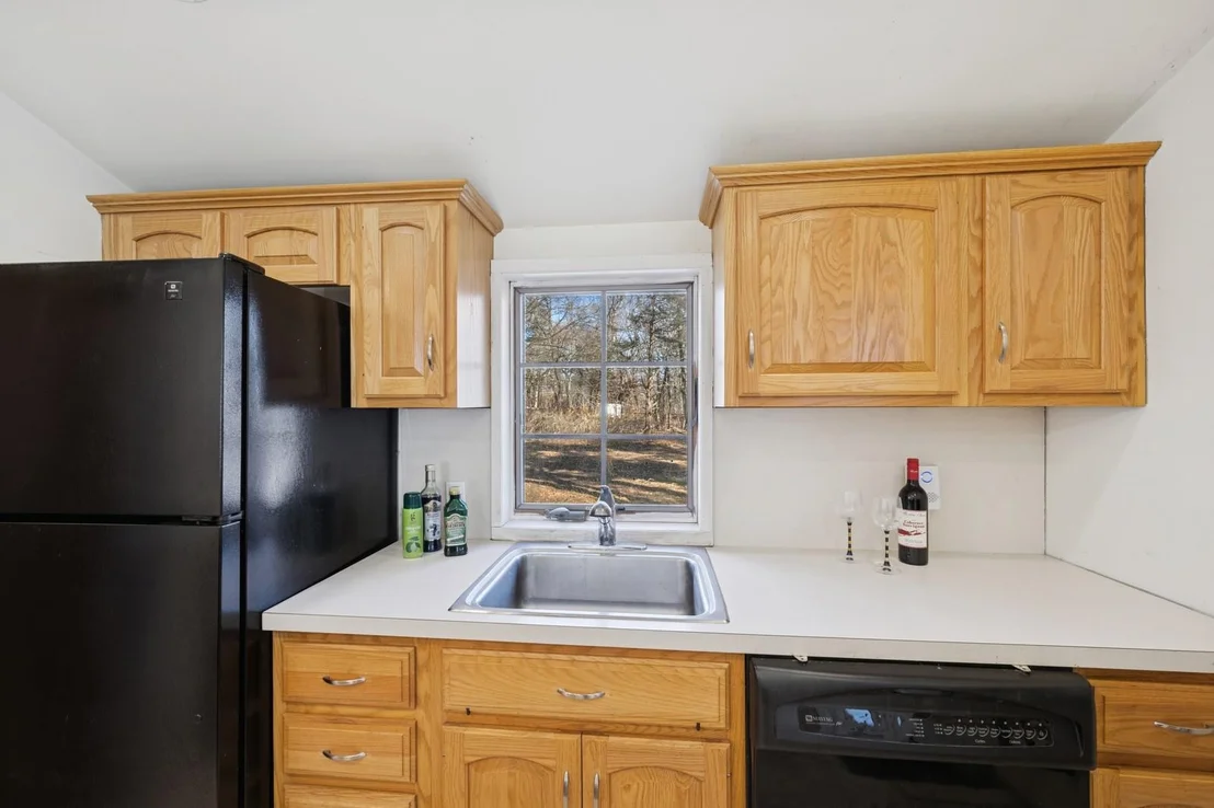 Photo of 807 Meadow Road