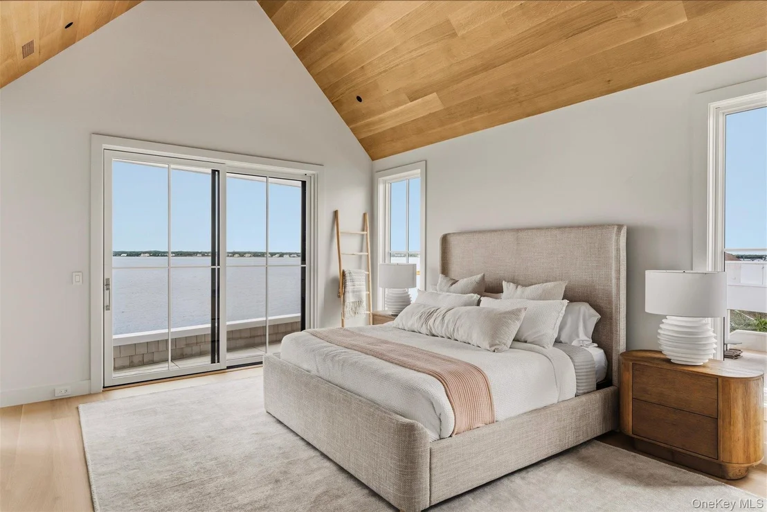 Photo of 498 Dune Road