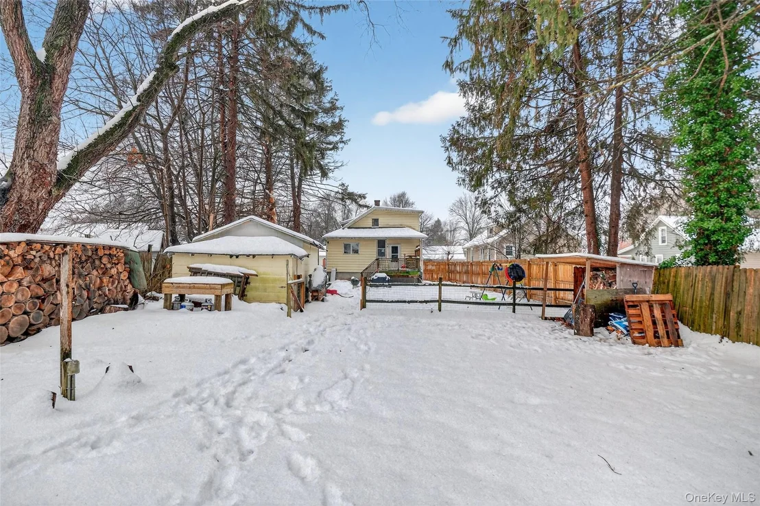 Photo of 5 Miller Place