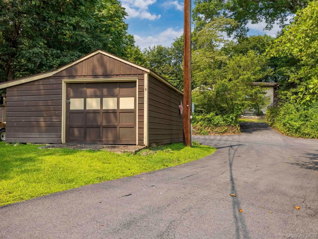 Photo of 174 North Drive
