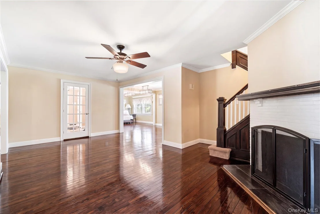 Photo of 414 Potter Boulevard