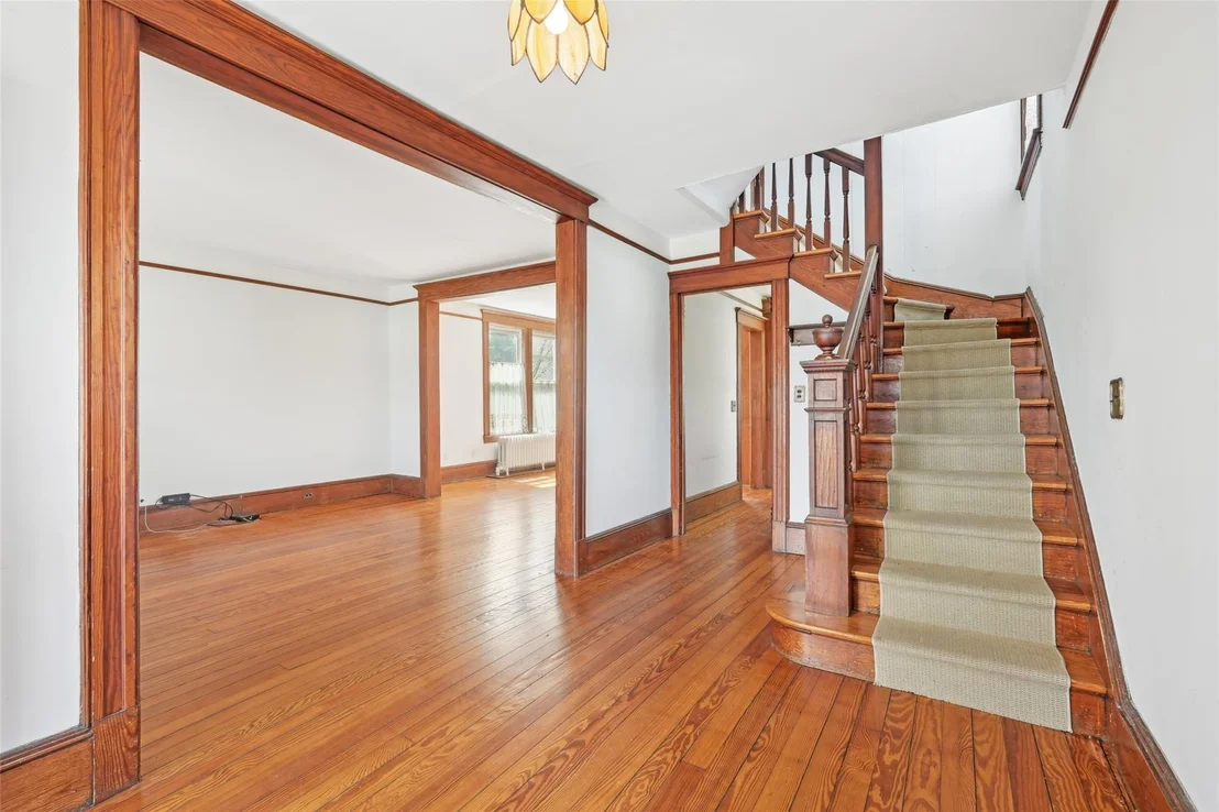Photo of 18 Edward Street