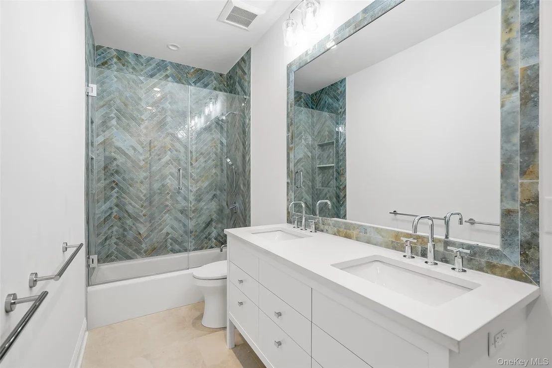 Photo of 76 Glen Oaks Drive