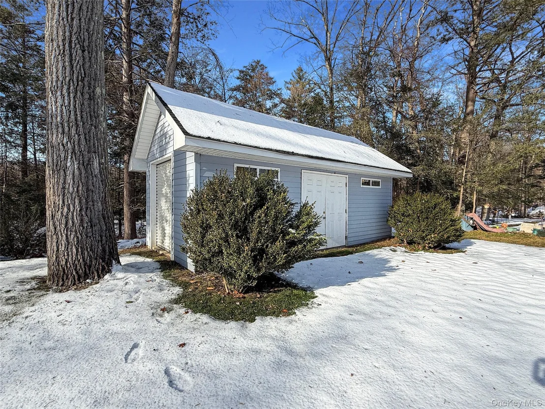 Photo of 31 Pleasant Ridge Drive