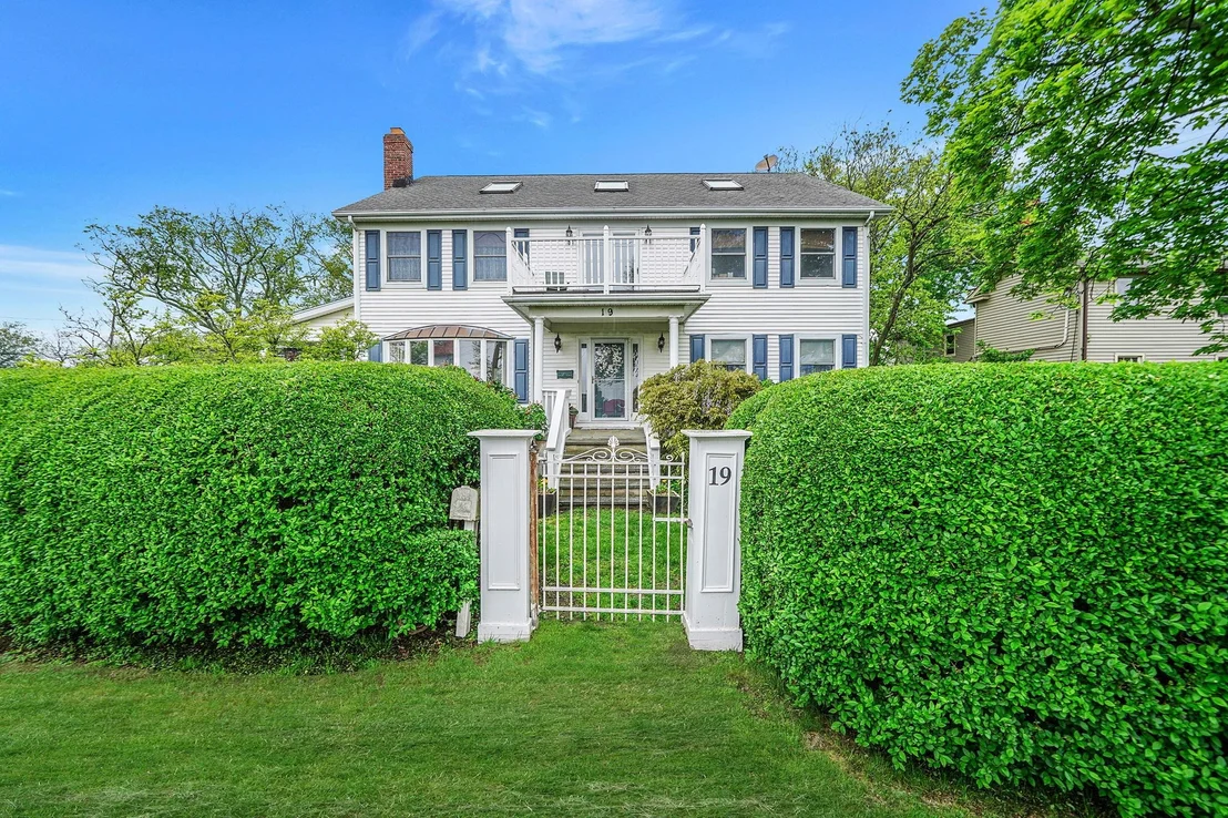 Photo of 19 Brightwood Street