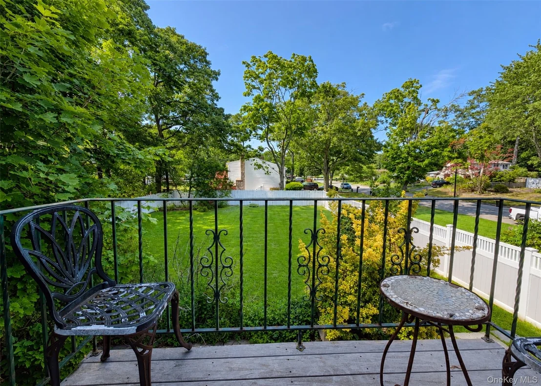 Photo of 30 Hackberry Lane