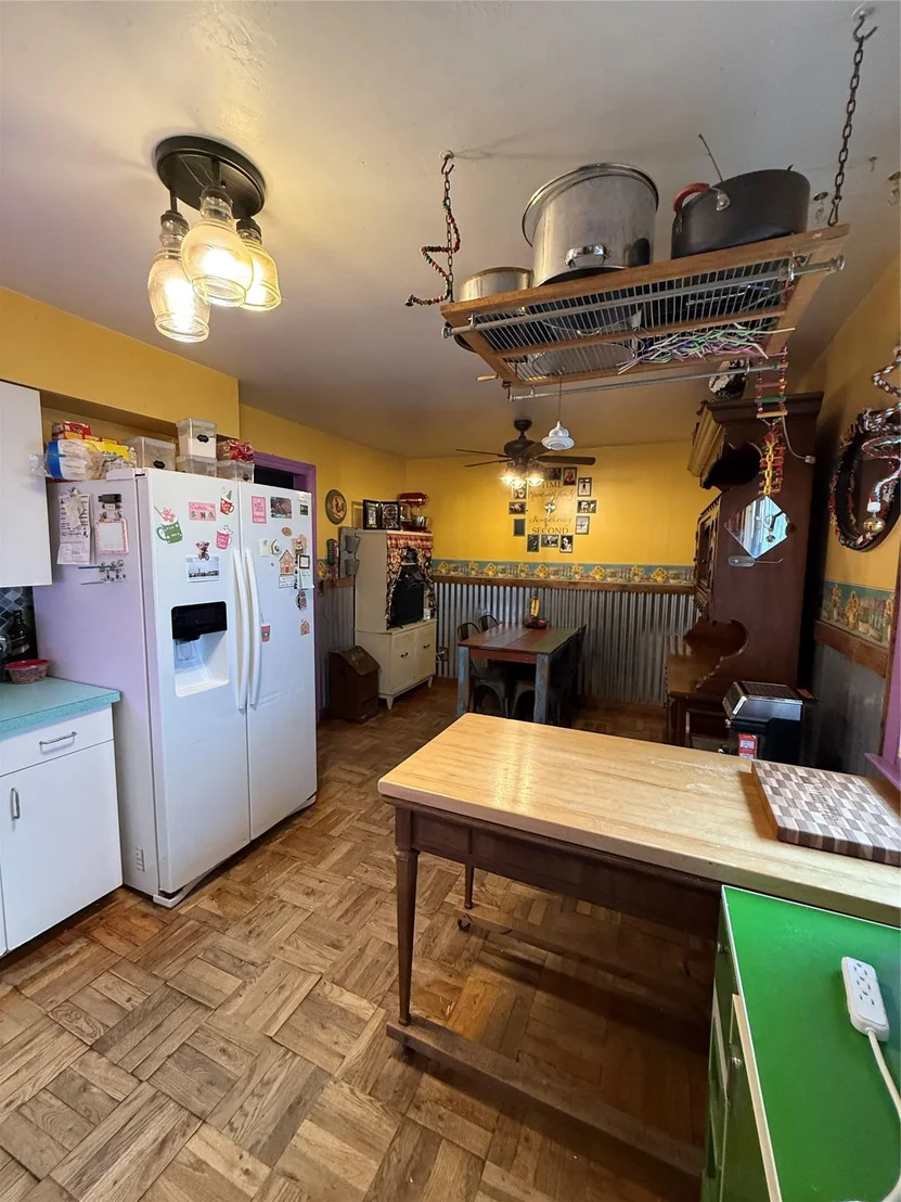 Photo of 9 Montgomery Avenue