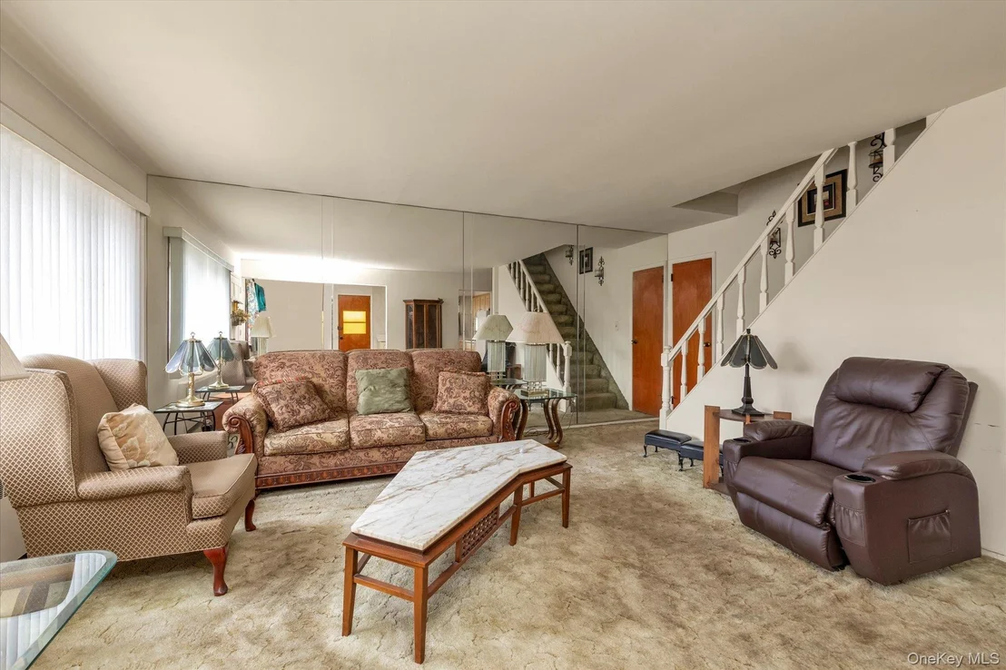 Photo of 20 Hunter Avenue