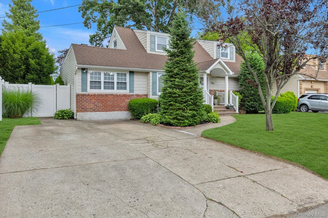 Photo of 197 Walker Street