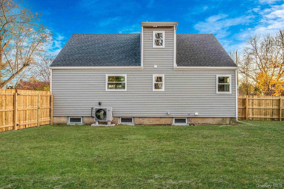 Photo of 34 Hilliard Avenue