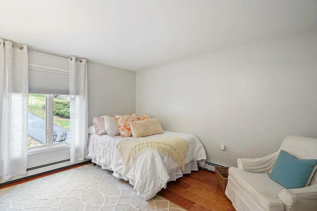 Photo of 41 Astor Drive