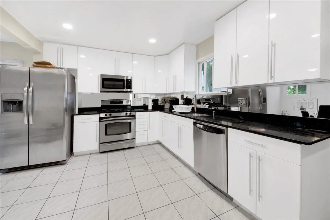 Photo of 680 Corbalis Place