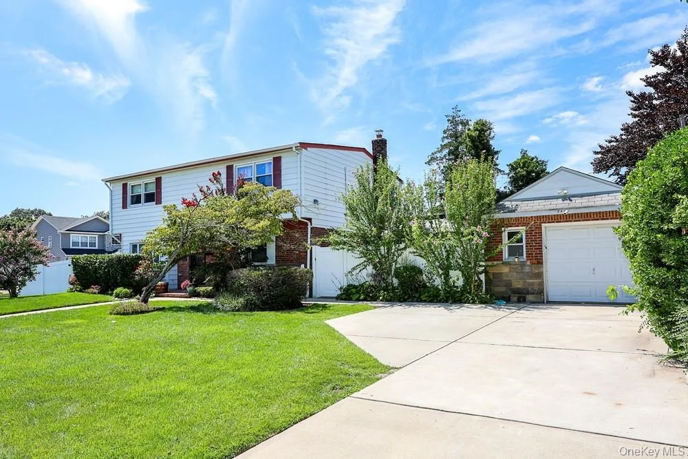 Photo of 844 Hemlock Street