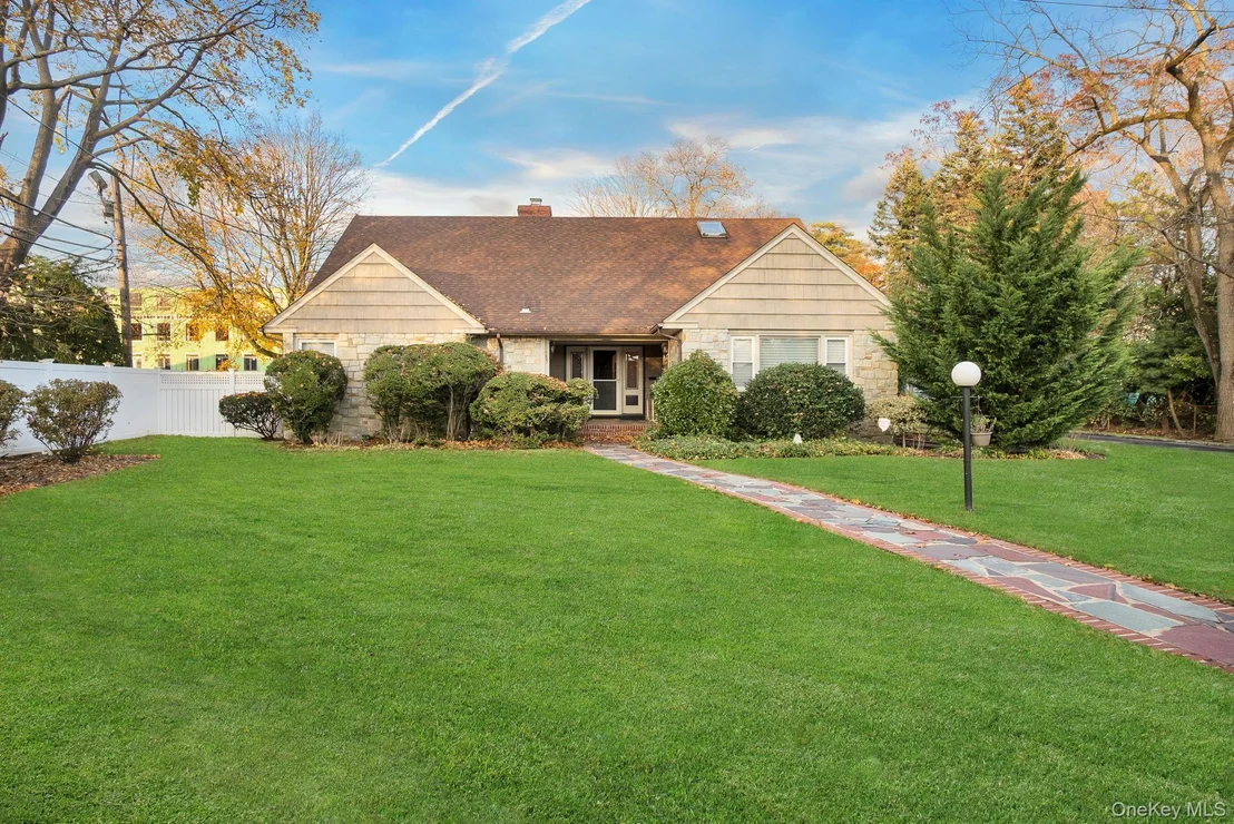 Photo of 757 Bixby Drive