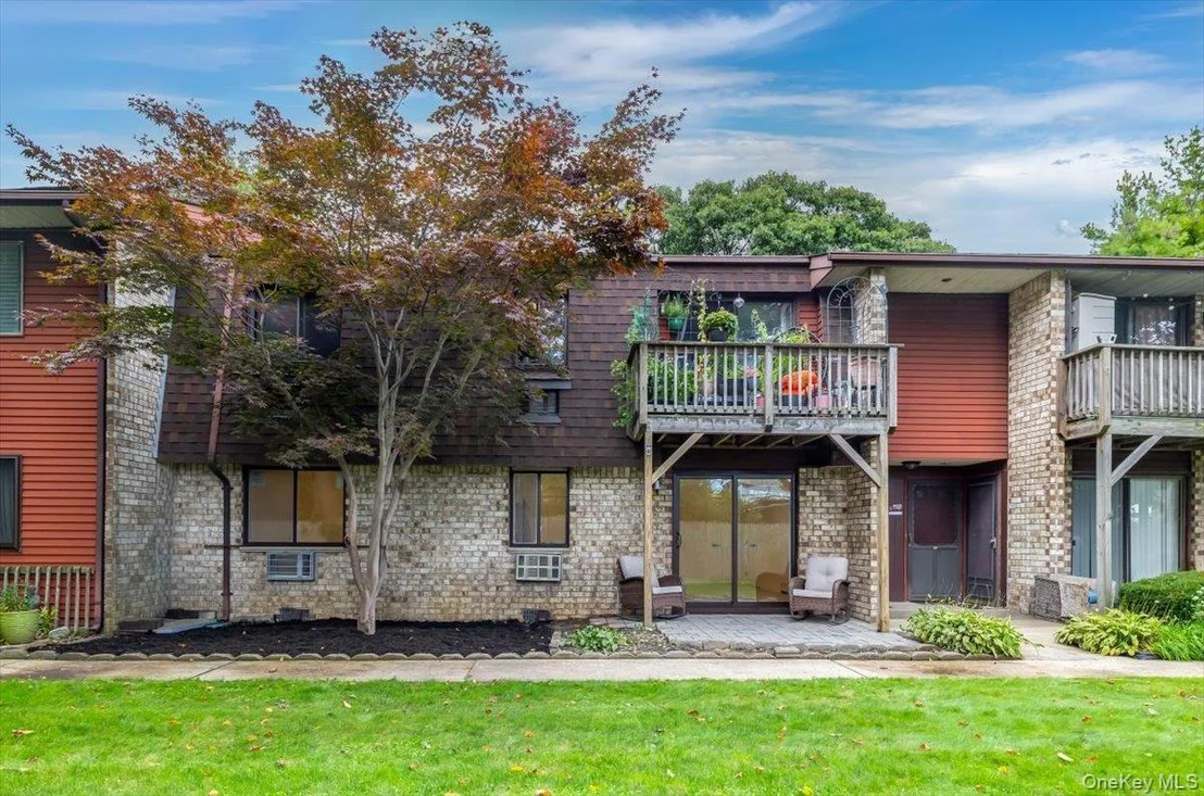 Photo of Unit 19 at 263 River Avenue