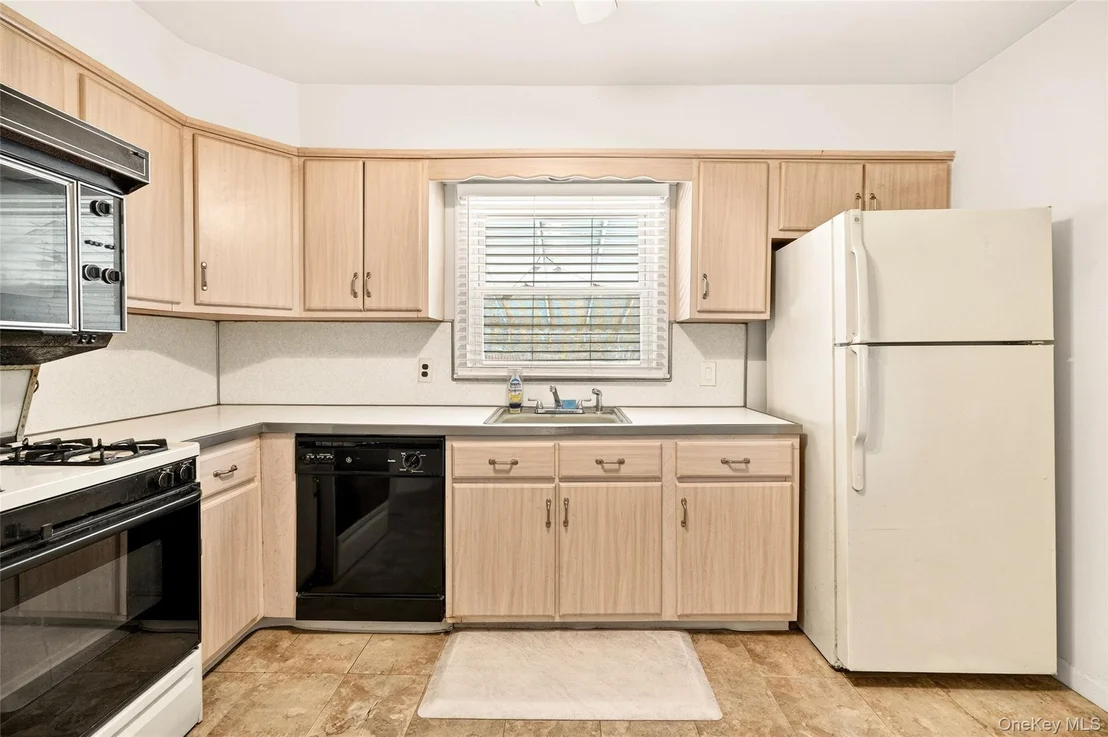 Photo of 10 Sciortino Place