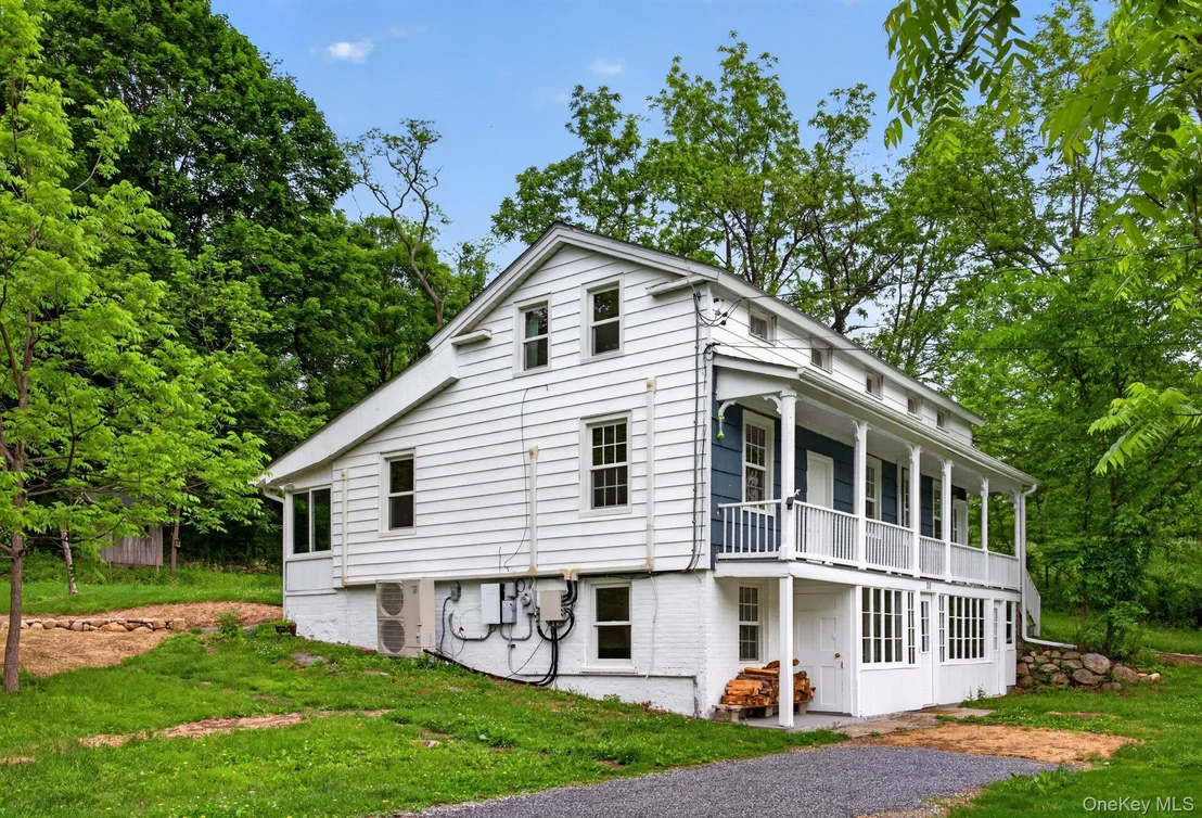 Photo of 26 Fishkill Road