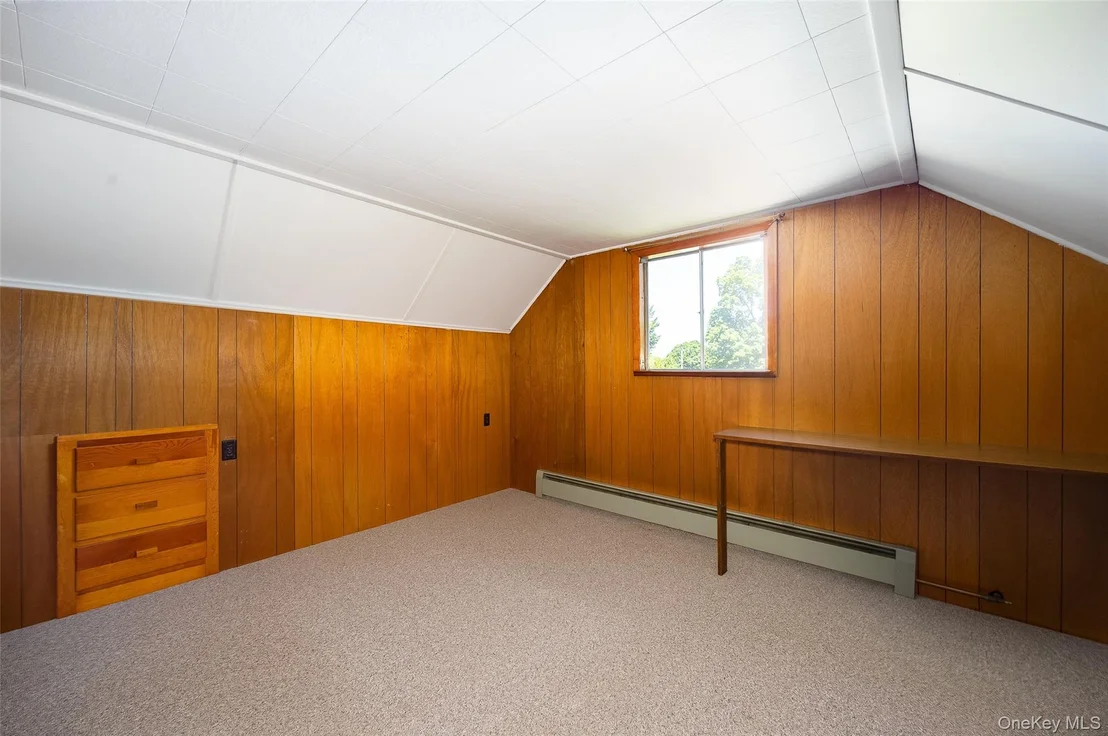 Photo of 22 Howland Avenue