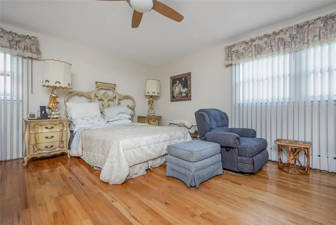 Photo of 287 Cedar Avenue