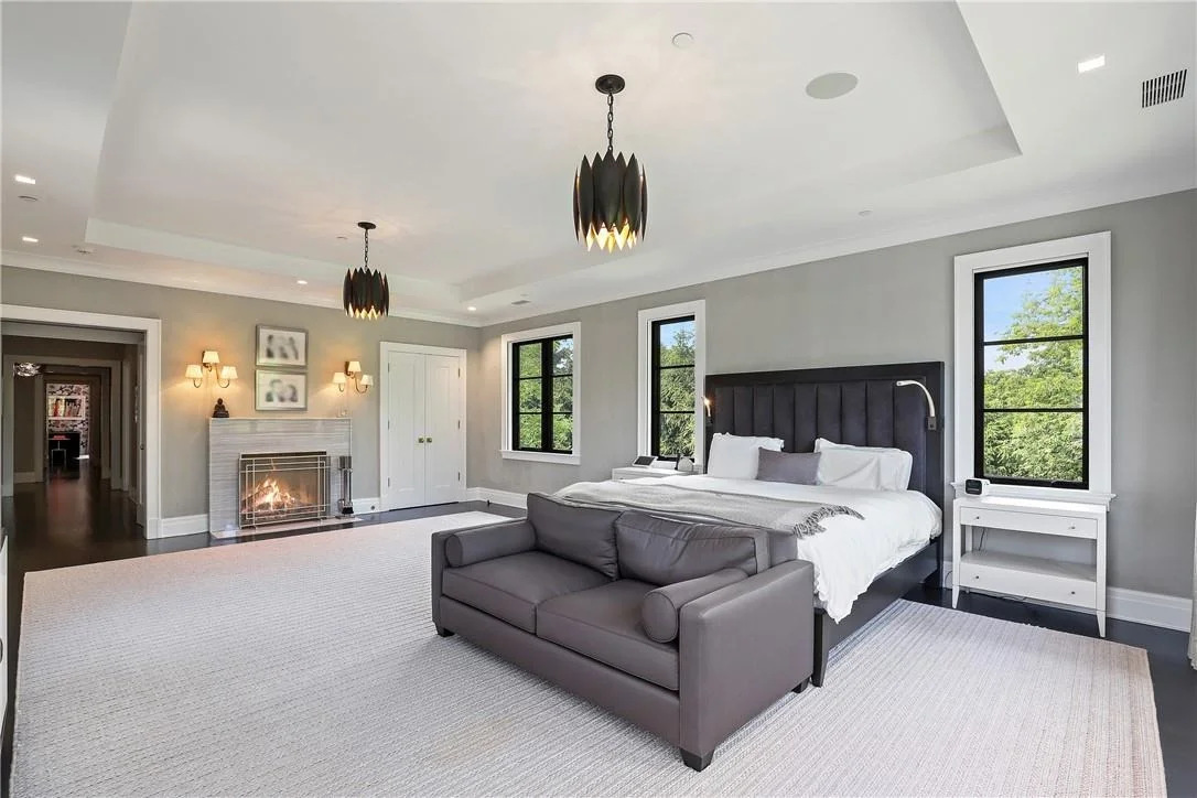 Photo of 3073 Purchase Street