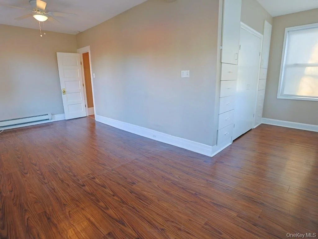 Photo of 113 Hooker Avenue