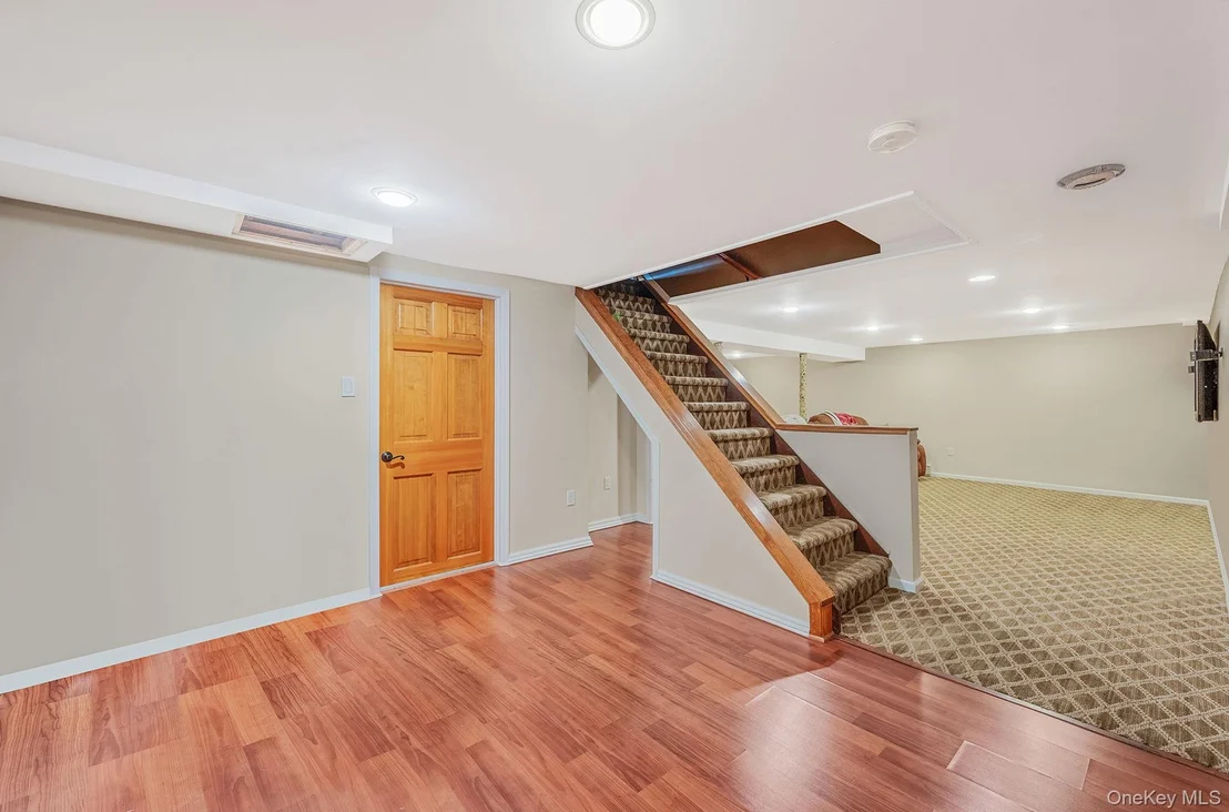 Photo of 122 Southern Parkway