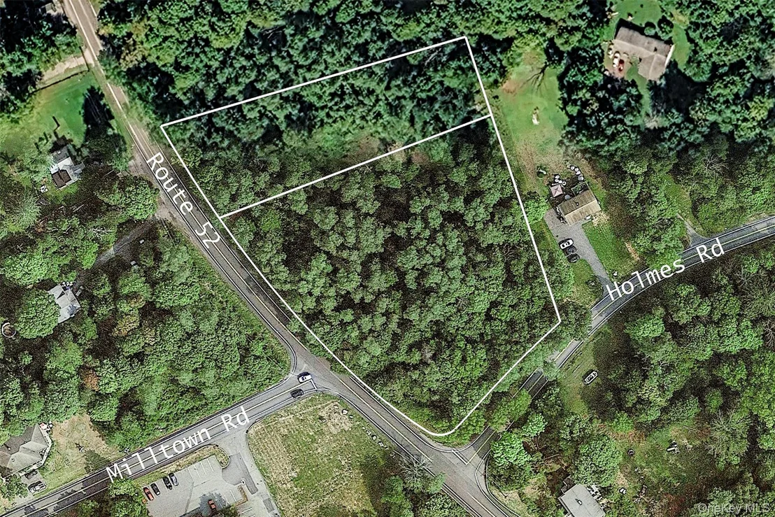 Photo of 576 Holmes Road