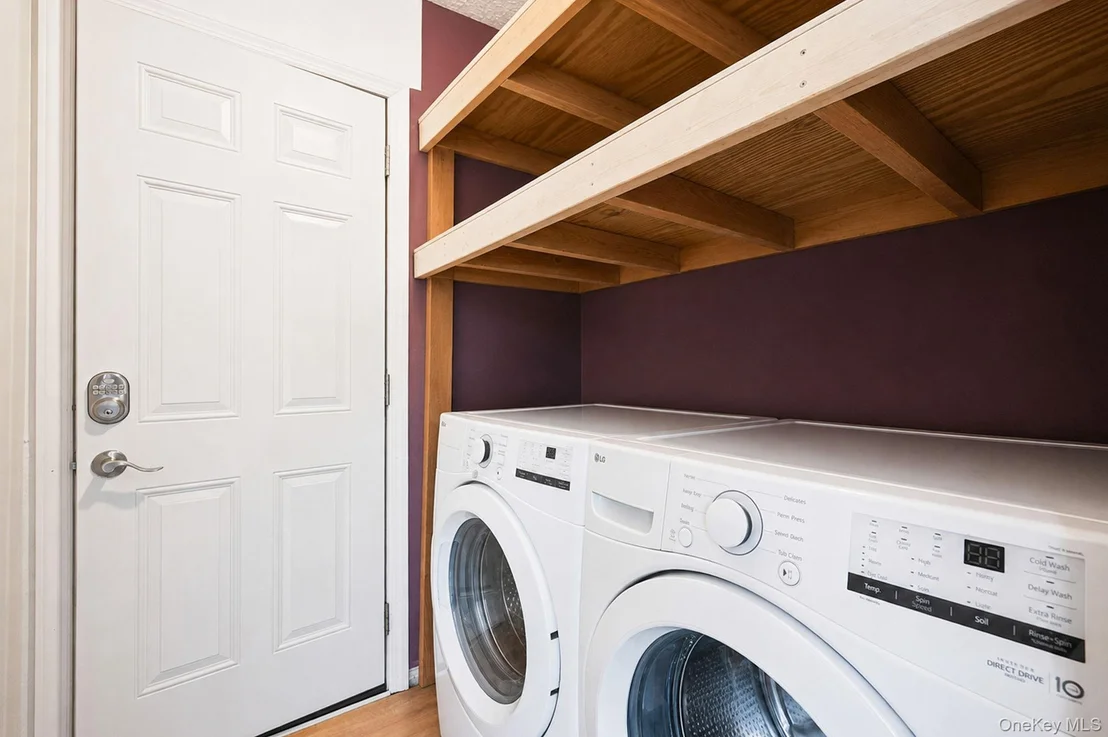 Photo of 40 Elm Avenue