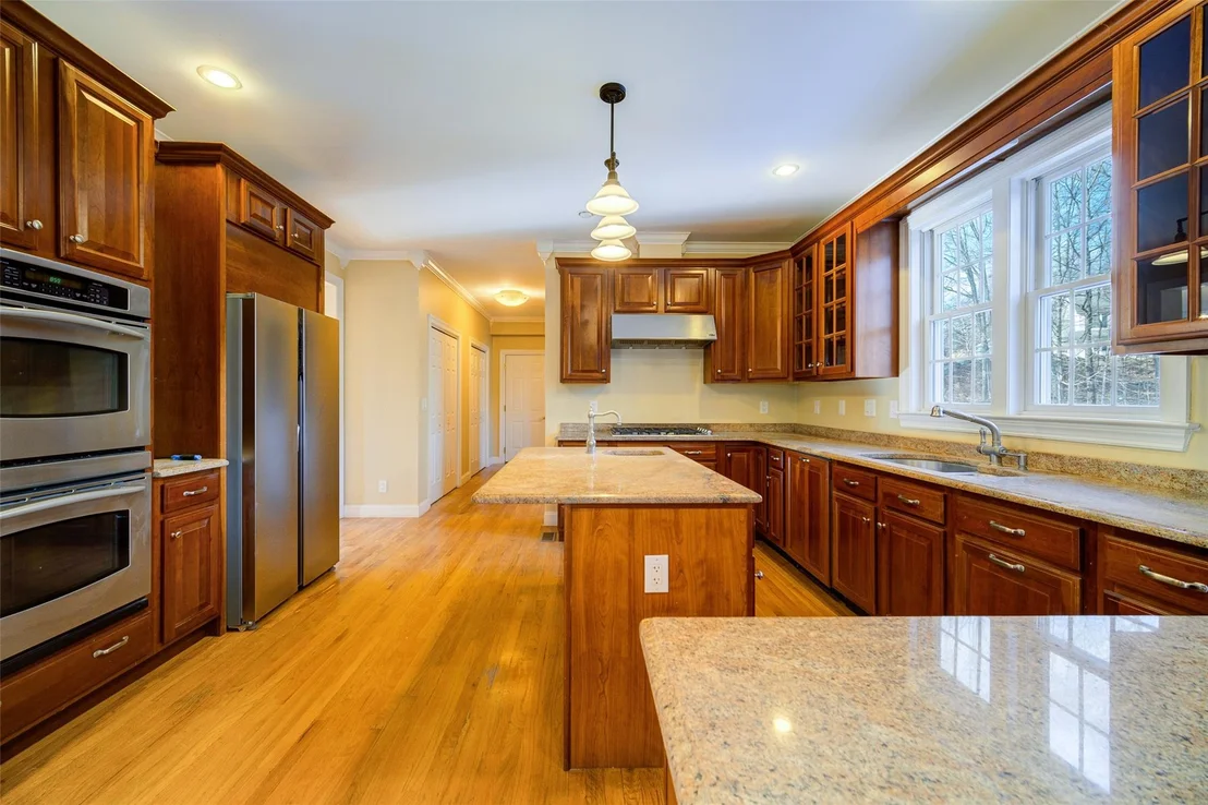 Photo of 16 Pheasant Run Road