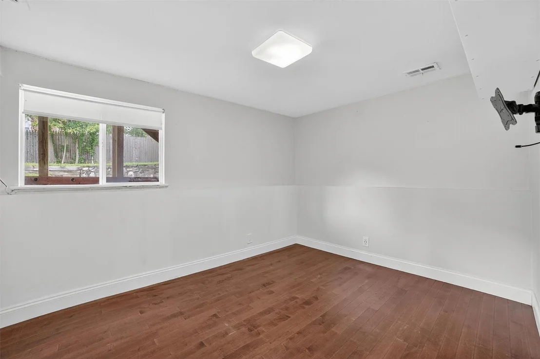 Photo of 7 Fuller Road