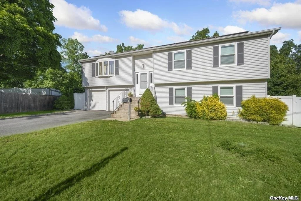 Photo of 7 Hoffman Drive
