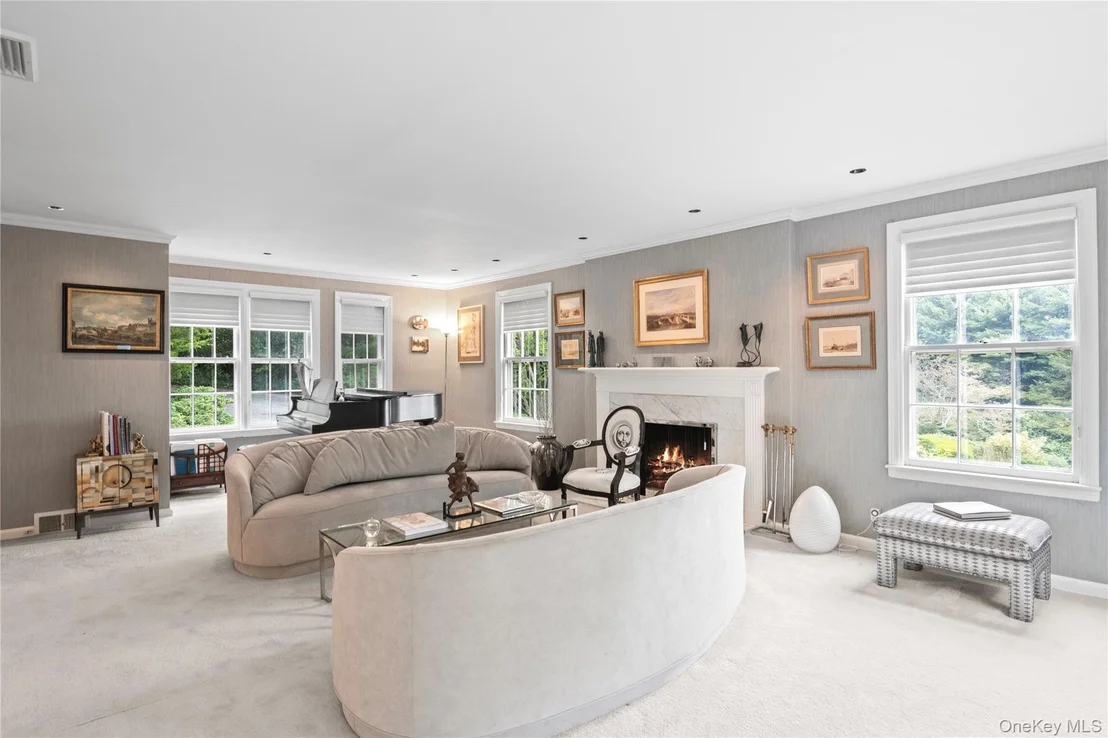 Photo of 1276 Ridge Road