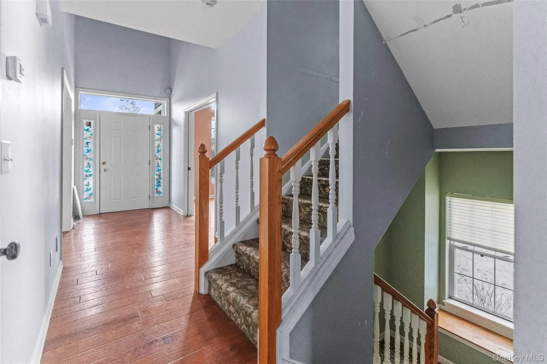 Photo of 2 Bridle Way