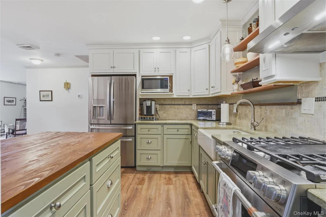 Photo of 6 Willow Lane