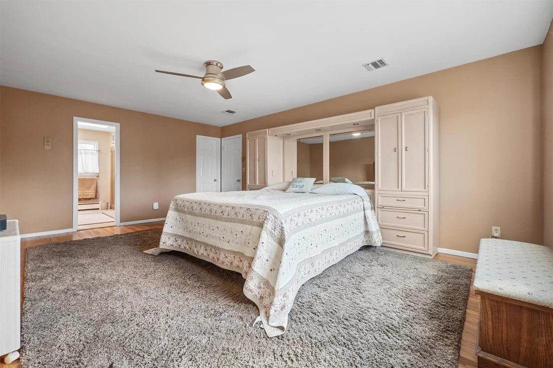 Photo of 31 Waters Edge
