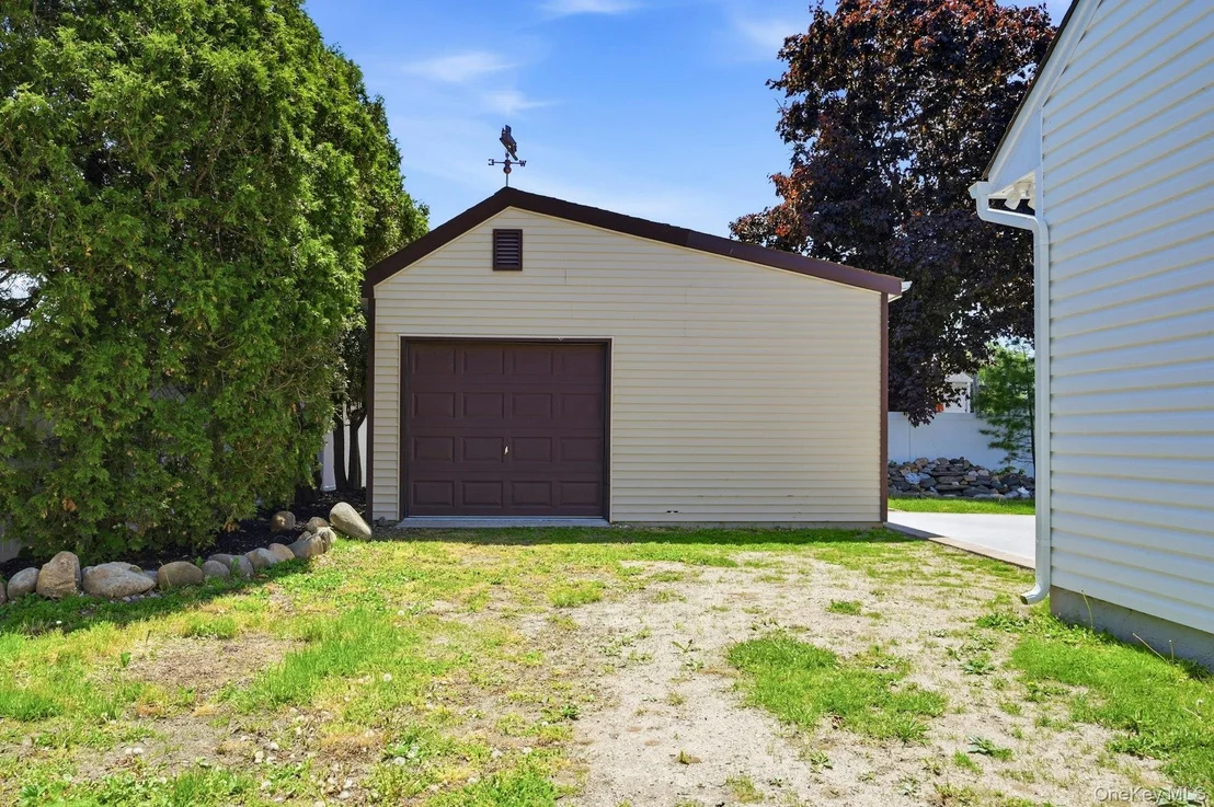 Photo of 21 Robbins Street