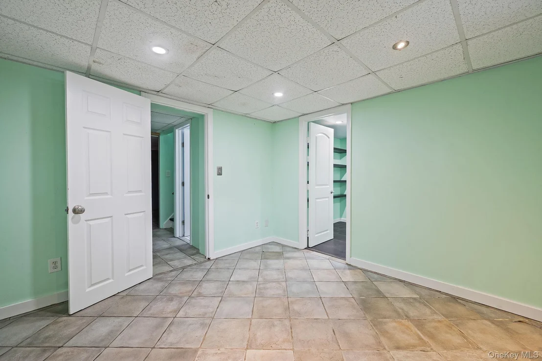 Photo of 317 Centre Avenue
