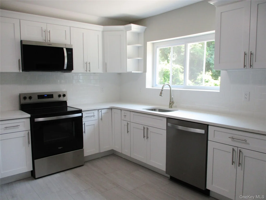 Photo of 554 Mill Road