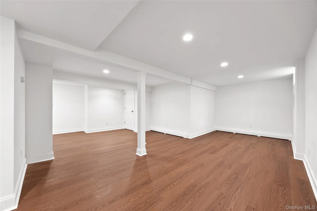 Photo of 15 Pershing Avenue